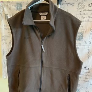 Columbia Sportswear Vest, size XL